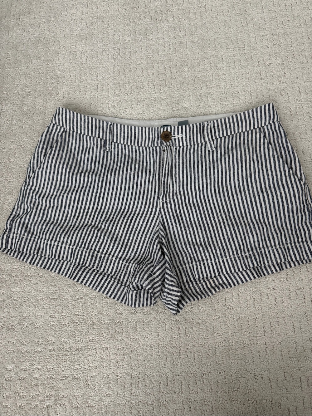 Old Navy Striped Navy and White Women's Shorts
